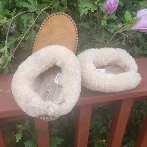 UGG Women Slippers